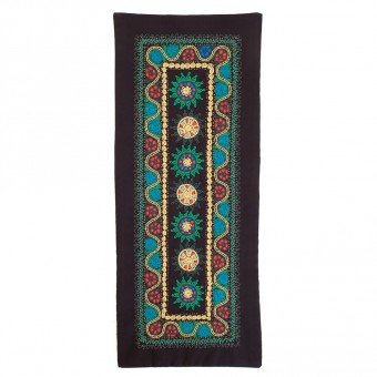 Tahriri Table Runner